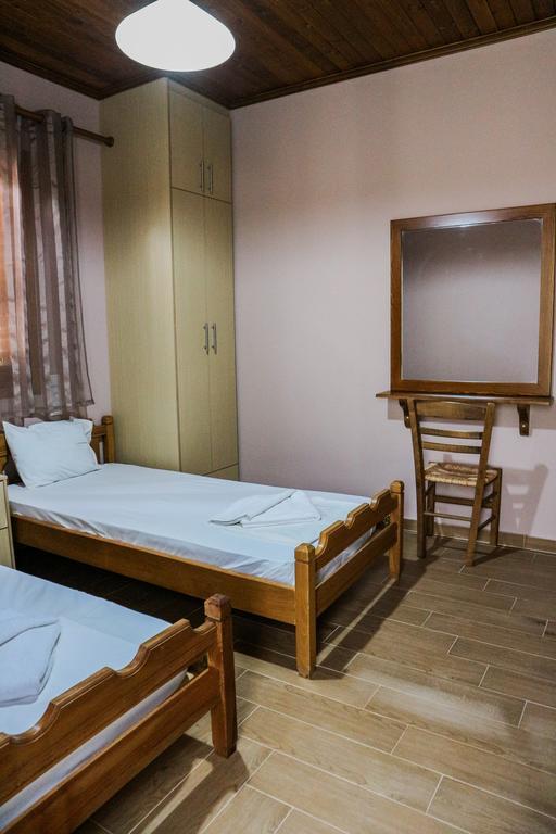 Hotel Elatofilito Athamanio Eksteriør bilde